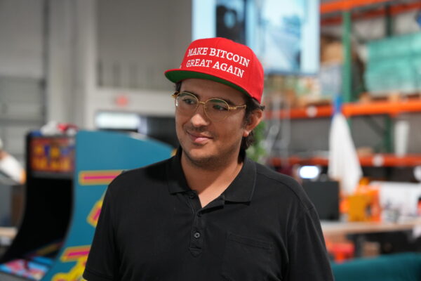 Make Bitcoin Great Again Snapback Hat - Image 3